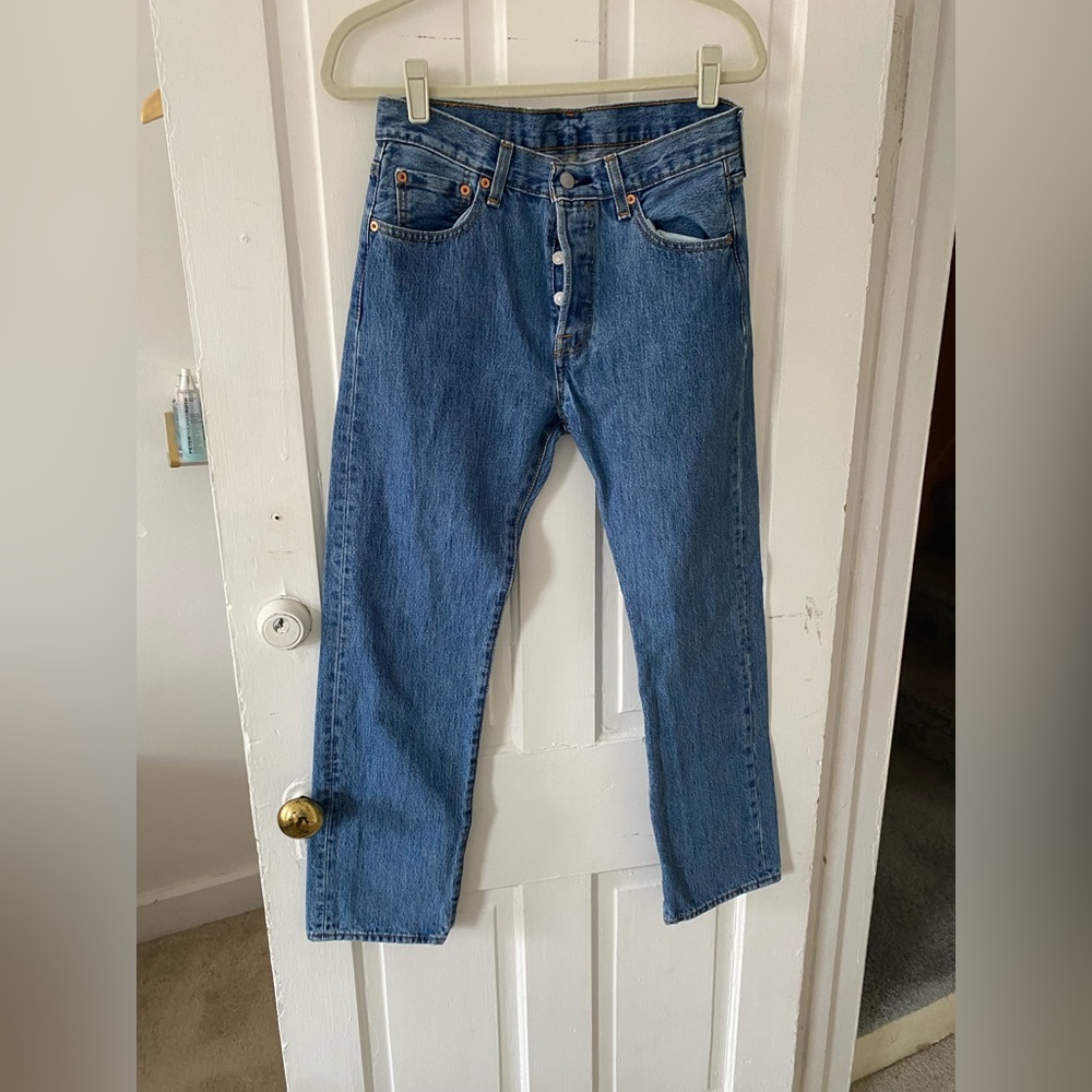 Levi 501 Straight Jeans- Button Fly